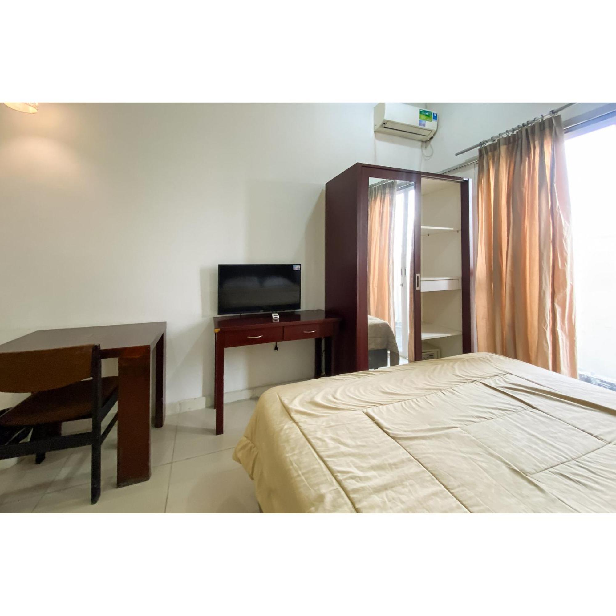 Hotel Curves Mitra Reddoorz 2*
